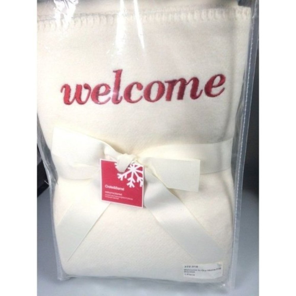 Lambswool Blanket embroidered Welcome Crate & Barrel Full QUEEN guest bedroom bl